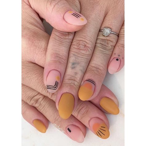 Desert Nail Colors, Desert Nail Ideas, Desert Color Nails, Desert Theme Nails, Desert Inspired Nails, Desert Nails Designs, Desert Nail Art, Arizona Nails, Desert Nails