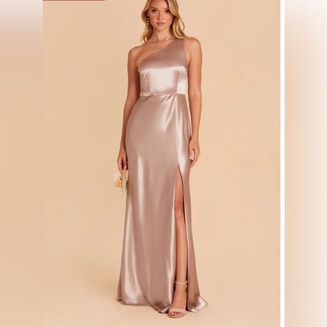 Nwot - Took Tags Off Then Decided To Go With A Different Style. Amazing Quality. Brand New Never Worn Never Altered!! Rose Gold Satin Dress, Gold Satin Dress, Taupe Bridesmaid Dresses, Rose Gold Satin, Sage Green Bridesmaid Dress, Emerald Bridesmaid Dresses, Grey Bridesmaids, Convertible Bridesmaid Dress, Halter Bridesmaid Dress