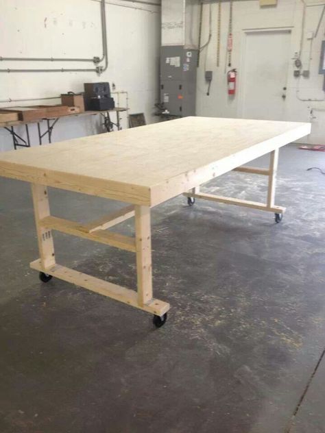 Art table on casters, some storage underneath would be a nice addition.... Building A Craft Table, Art Studio Table Ideas, Diy Pottery Work Table, Work Table On Casters, Rolling Work Table, Art Studio Work Table, Artist Table Ideas, Table With Storage Underneath, Diy Work Table