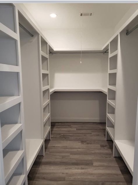 Double Walk In Closet, Long Hallway Closet, 7x7 Closet Walk In, His And Her Walk In Closet, Closet Designs Inside, Simple Master Closet, House Closet Ideas, Small Master Closet Ideas, Small Walk In Closet Designs Layout