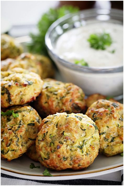 APPETIZERS Best Italian Appetizers, Zucchini Appetizer Recipes, Zucchini Cups, Zucchini Dishes, Italian Appetizers Easy, Zucchini Appetizer, Zucchini Bites, Bites Recipes, Garlic Dip