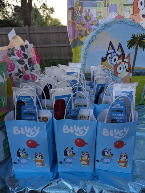 Bluey birthday goodie bags Bluey Party Ideas, 3rd Birthday Party For Boy, Baby Boy Birthday Themes, Baby Birthday Party Theme, Bluey Party, Boy Birthday Party Themes, Bluey Birthday, Birthday Party Decorations Diy, Birthday Themes For Boys