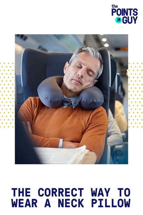 While almost everyone you see on a plane wears the pillow around the back of their neck with the gap at the front, it works a whole lot better if you flip it and reverse it. Pillow Hacks, Plane Pillow, Travel Pillow Airplane, Travel Pillow Pattern, Best Neck Pillow, Airplane Pillow, Correct Posture, U Shaped Pillow, Neck Pillow Travel