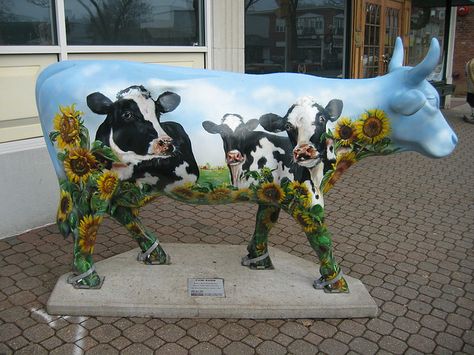 Cow Parade, West Hartford, CT Painted Cows, Belted Galloway Cows Art, White Park Cow, Cow Parade Figurines, Holstein Cow Painting, Dairy Cows Holstein, Painted Animals, Cow Parade, Animal Parade