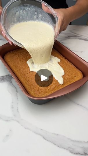 Facebook Soaked Cake, Wet Cake, Dinner Today, Cup Of Water, Cooking Hacks, Moist Cakes, Cream Cake, Lemon Zest, Dessert Recipes Easy