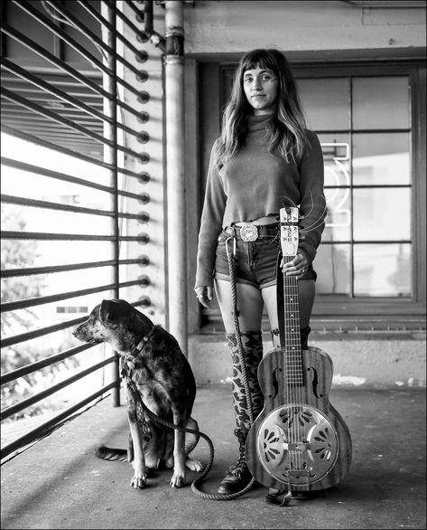 Sierra Ferrell, Band Photoshoot, Street Musician, Figure Reference, Music Recommendations, Smooth Jazz, I Love Music, Favorite Season, Cool Countries