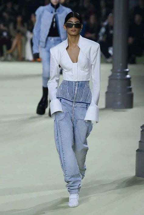 All Jeans, Woman Suit Fashion, Denim Trends, Fall 2022, Couture Fashion, Denim Fashion, Paris Fashion, Runway Fashion, Paris Fashion Week