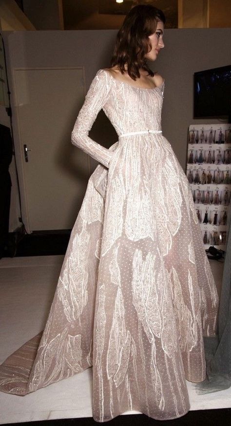 Eli Saab, Fantastic Fashion, Elie Saab Haute Couture, Ellie Saab, בר מצווה, Backstage Runway, Embroidered Wedding, Muslim Wedding, Nice Style