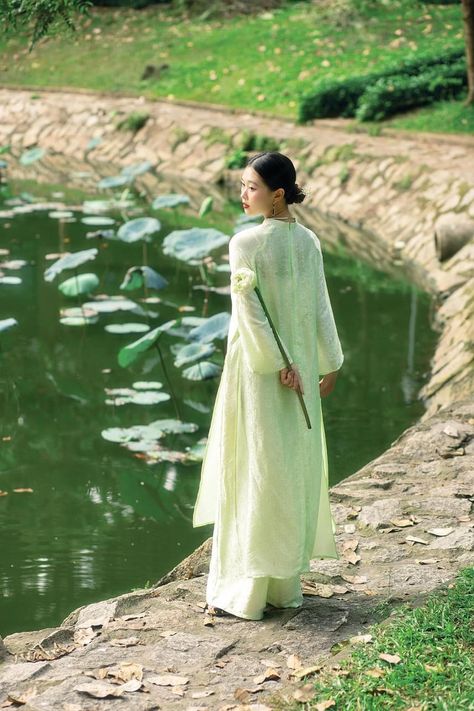 Ao Dai Photoshoot, Concept Board, Photo Idea, Senior Pictures, Photography Inspiration, Portrait Photography, Mood Board, Photography, How To Wear