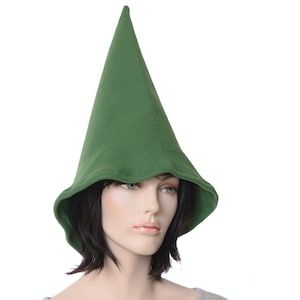 Gnome Costumes For Adults, Garden Gnomes Costume, Gnome Costume, Gnome Hat, Halloween Stuff, Halloween 2024, Fantasy Costumes, Women Diy, Costume Hats