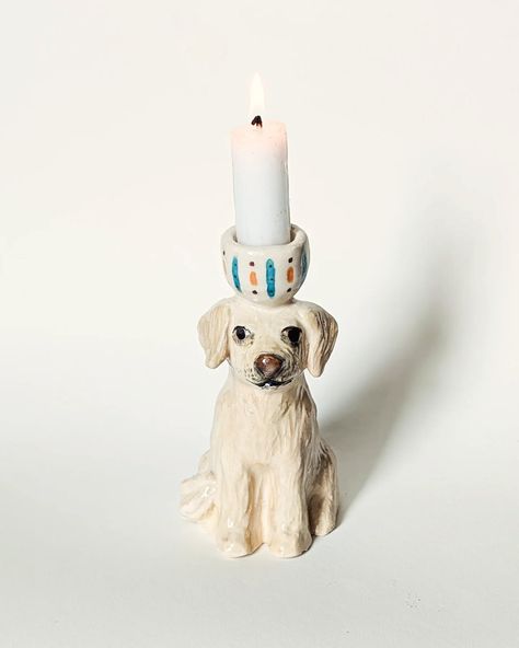 Custom made ceramic dog candle holder. It will be a very special Christmas gift for someone whos dog passend recently. Dog Candle Holder, Dog Candle, Special Christmas Gift, Ceramic Dog, Christmas Special, Candle Holder, Candle Holders, Christmas Gift, Custom Made