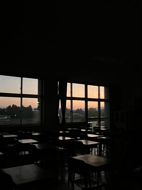 #aesthetic #classroom Empty Classroom Aesthetic, Dark Classroom Aesthetic, Dark Classroom, School At Night, Room Aesthetic Dark, Aesthetic Classroom, Empty Classroom, Class Aesthetic, Space Classroom