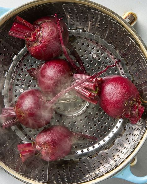 Best Beets, Beet Tops How To Cook, Cooking Beets How To, How To Cook Beets On The Stove, How To Cook Beets, Cooked Beets Recipe, Boil Beets, How To Boil Beets, Beets Recipe