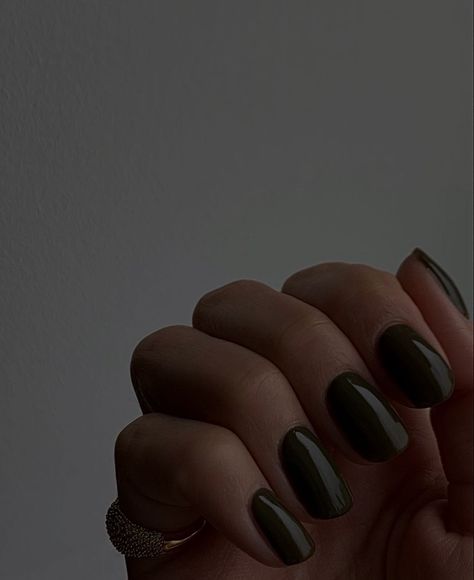 Dark Nail Asthetics, Dark Nail, Blonde Hair Inspiration, Instagram Nails, Dark Nails, Classy Aesthetic, Nail Paint, Nails Ideas, Long Nails