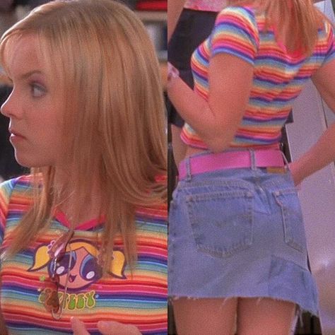 𝐂𝐡𝐢𝐜𝐤 𝐅𝐥𝐢𝐜𝐤𝐬 ✨ on Instagram: “anna faris as april in the hot chick served us so many cute 2000s looks! which one is your favorite? — movie: the hot chick (2004) — follow…” Anna Faris 2000s, The Hot Chick Outfits, Chick Flick Aesthetic, The Hot Chick Movie, Tacky Y2k, The Hot Chick, 2000s Looks, Chick Outfit, Chick Flick