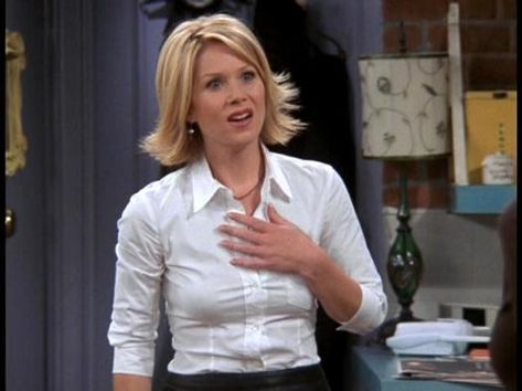 Christina Applegate as Amy on FRIENDS Christina Applegate Hair, Christine Applegate, Makeup By Season, Kelly Bundy, Friends Season 10, Boyfriend Problems, Tv Clothes, Hair Today Gone Tomorrow, Christina Applegate