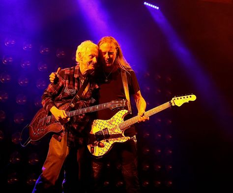 Alice in Chains Recruit the Doors’ Robby Krieger to Perform ‘Rooster’ in… #Music #Music_News #Alice_in_Chains #headphones #music #headphones Robby Krieger, Headphones Music, Jerry Cantrell, Music Headphones, Alice In Chains, Music Music, The Doors, Guitarist, Rooster