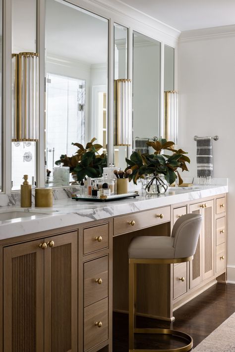 Master Bath Vanity Double Sinks, Double Vanity With One Sink, Bathroom Design Traditional Modern, Primary Bathroom Vanities, Bathroom With Built In Makeup Vanity, Luxe Master Bath, Vanity Across From Toilet, Master Bath New Build, Double Vanity With Center Makeup Area