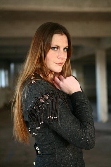 After Forever, Floor Jansen, Ladies Of Metal, Heavy Metal Girl, Symphonic Metal, Female Musicians, Goth Women, Goth Beauty, Princess Inspired