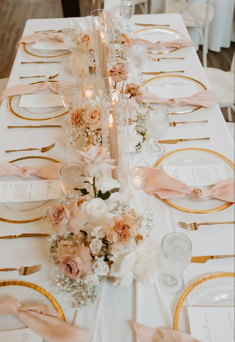 Peach Wedding Decorations, Blush And White Wedding, Pink Wedding Receptions, Blush Wedding Theme, Dusty Pink Weddings, Pink Wedding Decorations, Pink And White Weddings, Light Pink Wedding, Dream Wedding Decorations