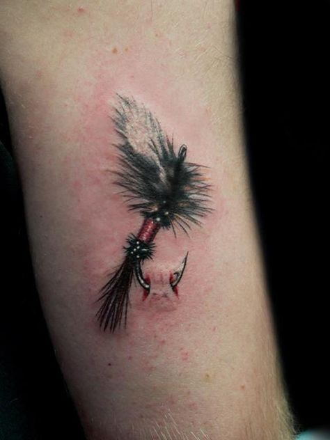 Fly fishing tat, this is pretty cool but it will never happen. Fishing Lure Tattoo, Tattoo Fishing, Small Fish Tattoos, Trout Tattoo, Fishing Tattoos, Fly Fishing Tattoo, Fishing Hook Tattoo, Fishing Tattoo, Hook Tattoos