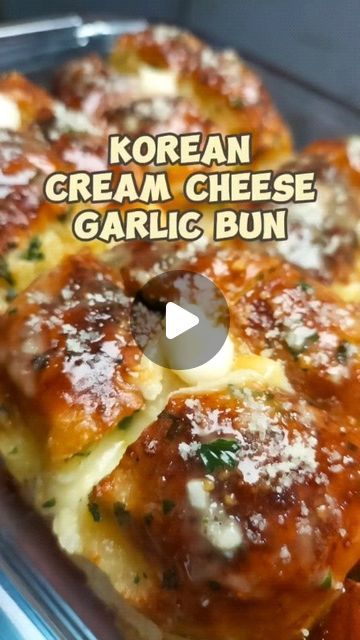 Hanna Melea M Señeres on Instagram: "KOREAN CREAM CHEESE GARLIC BUN

#KoreanCreamCheeseGarlicBun #KoreanBun #KoreanBread #CreamCheeseBread #Homemade #Homecook #instafood #RecipeOfTheDay #ViralVideo
#PinoyVersion #TrendingReels #Foodie
#MealPrep #Food #Yummy #fypシ゚viralシ 
#adsonreelsmonetization 
#reelsmonetizationinstagram
#adsonreels #trendingreels #fypシ 
#foryoupage #yummyfood #foodlover" Korean Buns, Korean Buns Recipe, Korean Cheese Bun, Korean Bun, Korean Cream, Cream Cheese Bread, Bun Recipe, Recipe Of The Day, Home Cooking