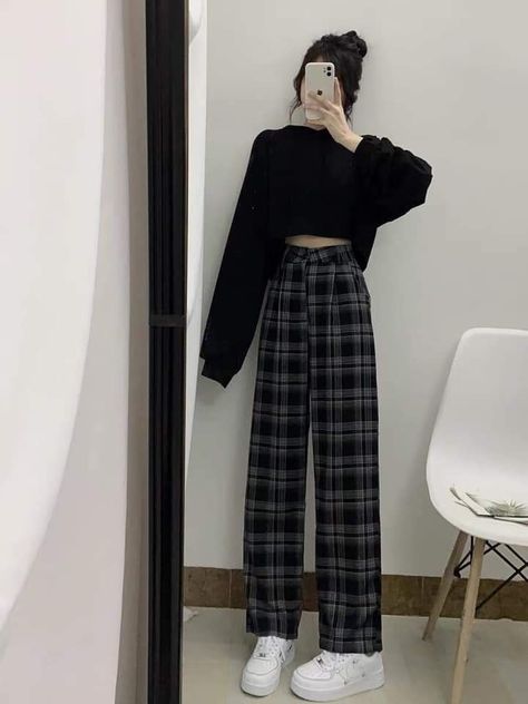 Korean Outfit Street Styles, Korean Casual Outfits, Everyday Fashion Outfits, Casual Day Outfits, Korean Fashion Dress, Tomboy Style Outfits, Elegante Casual, Fashionista Clothes, Korean Girl Fashion