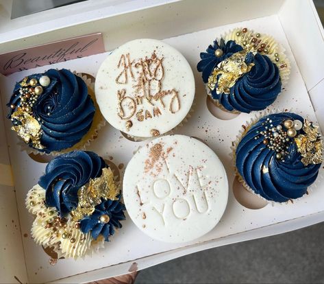 30th Cupcakes For Men, 60th Cupcakes For Men, Boyfriend Birthday Cupcakes, Birthday Cupcakes Ideas For Boyfriend, Cupcake Ideas For Men, Cupcake Designs For Men, Blue Cupcake Ideas, Cupcakes For Boyfriend, Blue And Gold Cupcakes