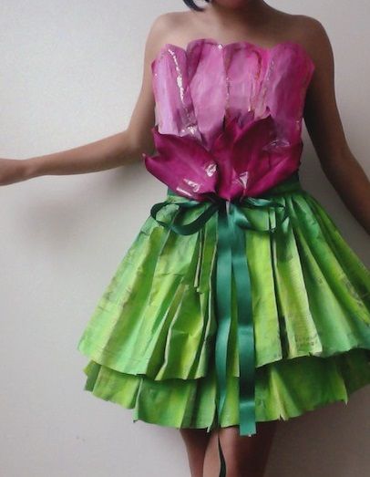 Crepe Paper Dress, Gonna In Tulle, Pixie Hollow, Paper Dress, Fairy Parties, Crepe Paper, Strapless Dress Formal, Skater Skirt, Ballet Skirt