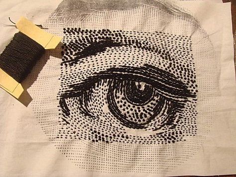 Black And White Embroidery, Eye Embroidery, Portrait Embroidery, Textile Art Embroidery, Sashiko Embroidery, Embroidered Art, Creative Embroidery, Design Textile, Running Stitch