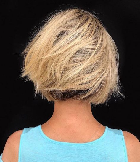 Top 10 Low-Maintenance Short Bob Cuts for Thick Hair, Short Hairstyles 2019 Straight Hair Bob, Low Cut Hairstyles, Low Maintenance Short Haircut, Blonde Balayage Bob, Trendy We Fryzurach, Hair Everyday, Tan Skin Blonde Hair, Short Bob Cuts, Messy Bob Hairstyles