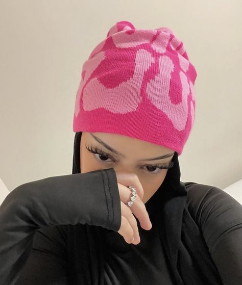 Hijab With Beanie, Hijab Beanie, Mea Culpa Beanie, Culpa Beanie, Y2k Beanie, Green Beanie, Beanie Outfit, Hijabi Fits, Simple Hijab