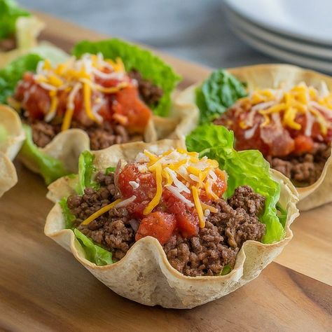 Taco Salad Cups with Beef, Lettuce, and Salsa Recipe - Instacart Mini Taco Bowls, Salads In A Cup, Taco Salad Cups, Taco Salad Shells, Tacos Salad, Traditional Tacos, Taco Cups Recipe, Salad Cups, Salad Bowl Recipes