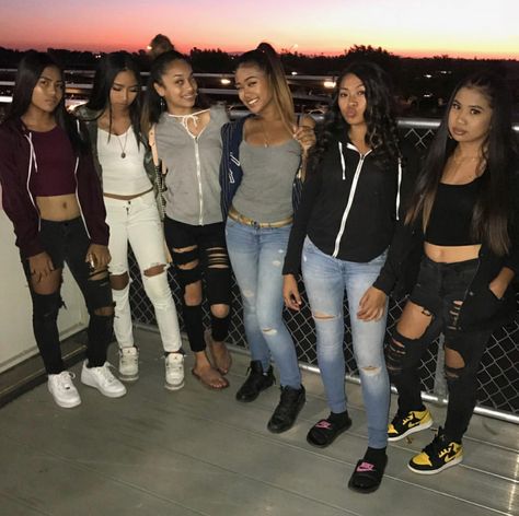 Group Outfit Ideas, Outfit Ideas Matching, Squad Goals Black, Sisters Goals, Matching Outfits Best Friend, Squad Outfits, Best Friend Outfits, Best Friend Photos, Bff Goals