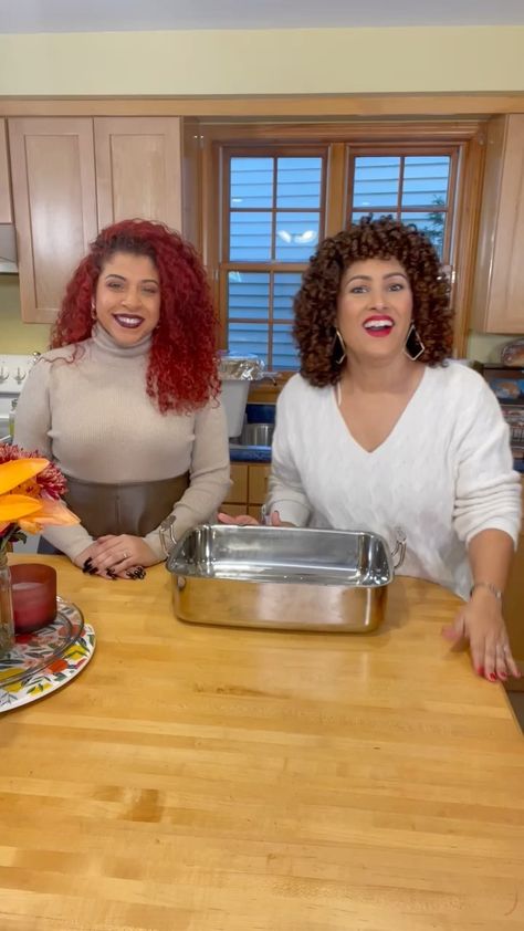 Omi 💃🏽🇵🇷 on Instagram: “PAVOCHÓN!!! By popular demand, the infamous Pavochón, the Turkey that tastes like Pork Shoulder 👀👀 WITH MY SPECIAL GUEST @cookingconbeatriz…” Rican Food, Meat Steak, Puerto Rican Recipes, Cooking Turkey, Pork Shoulder, Caribbean Recipes, Spanish Food, Adobo, Puerto Rican