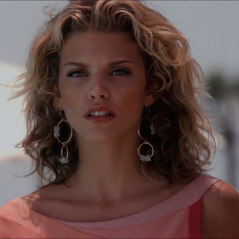 90210 Naomi, Naomi Clark, Annalynne Mccord, Hair