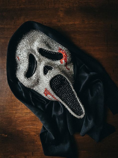 LAST DAY TO PLACE ORDERS FOR HALLOWEEN: OCTOBER 22ND! 🖤Crystalized bedazzled bling  Bloody Scream Mask  🖤made to order.  🖤Perfect for use as a costume or decor! ** we take custom orders! want pastel pink, rainbow, all black? reach out with your ideas and we'll make it happen! Extra stones will be sent ( in  case of touch ups/accidents) turn around time is 10-14 business days after placing an order Badazled Scream Mask, Ghostface Crystal Mask, Crystal Ghostface Mask, Bedazzled Ghostface Mask, Bedazzled Scream Mask, Bloodz Gang, Pastel Pink Rainbow, Spooky Board, Scream Halloween Costume