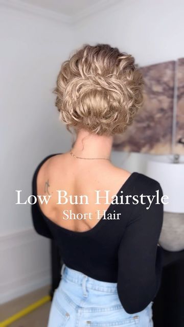 Low Curly Bun Hairstyles, Bun For Curly Hair, Lazy Day Hair, Low Bun Hairstyle, Long Short Hair, Lazy Day Hairstyles, Curly Bun Hairstyles, Natural Hair Growth Tips, Curly Bun