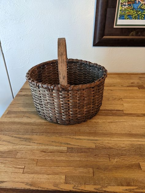 This Early American Primitive Antique Round Wooden Basket 14" is sturdy. Early American Decor, American Primitive, Wooden Basket, Decorative Baskets, Primitive Antiques, Round Basket, Vintage Baskets, Book Holders, Wooden Plates