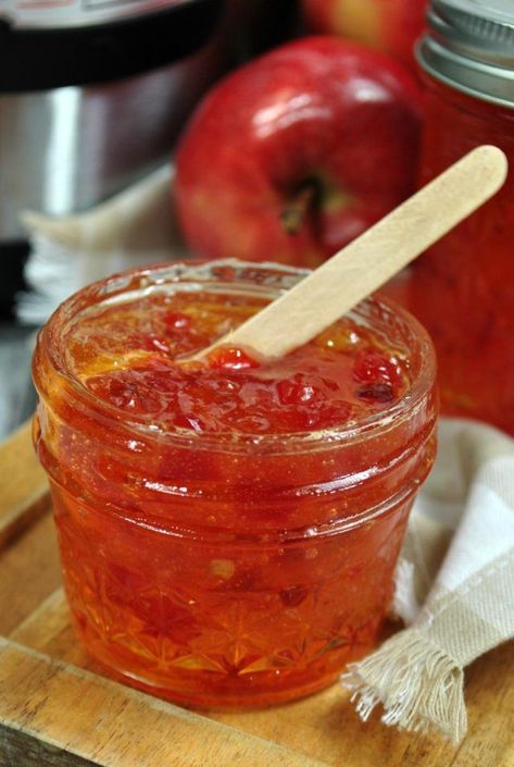 No matter how you look at it, Pepper Jelly is amazing, so we decided to kick it up a notch with a little sweetness: and came up with Instant Pot Apple Pepper Jelly. Apple Pepper Jelly, Pepper Jelly Recipes, Small Slow Cooker, Red Pepper Jelly, Stovetop Pressure Cooker, Hot Pepper Jelly, Apple Jelly, Jelly Recipe, Pepper Jelly