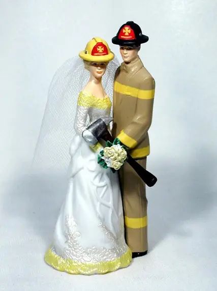 Firefighter Wedding Cakes, Ladder Wedding, Fireman Wedding, Classic Romantic Wedding, Sports Themed Wedding, Firefighter Wedding, Wedding Cake Tops, Groom Wedding Cakes, Personalized Wedding Cake Toppers