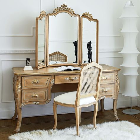 Ornate Italian Designer Classic Dressing Table Set Classic Dressing Table, Classic Dressing, Luxury Bedroom Furniture, How To Dress A Bed, Table Mirror, Dressing Table Set, Beautiful Storage, Boho Glam, Dressing Table Mirror