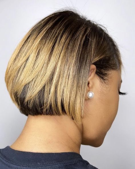 Short Textured Bob, Bob Hairstyles For Black Women, Bob Weave, Short Bob Cuts, Hair Adviser, Corte Bob, Textured Bob, Sassy Hair, Short Bob Haircuts