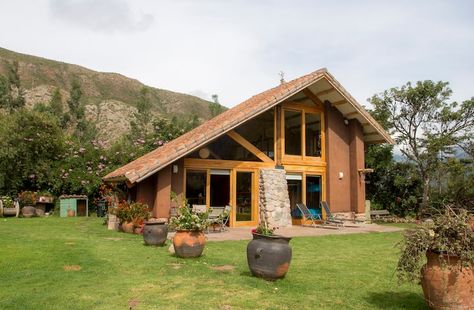 Sacred Valley House - Houses for Rent in Urubamba, Cusco, Peru - Airbnb Sacred Valley Peru, Cusco Peru, Sacred Valley, Scenic Views, Renting A House, 4 Beds, Guest House, Holiday Home, For Rent