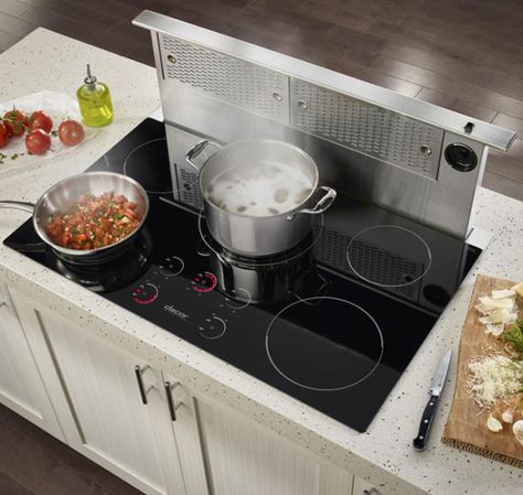 The Dacor Renaissance Induction Cooktop has a clean design and advanced features. Island With Stove, Kitchen Island With Stove, One Wall Kitchen, Induction Cookware, Induction Stove, Cook Smarts, Kitchen Stove, Kitchen Design Trends, Smart Kitchen