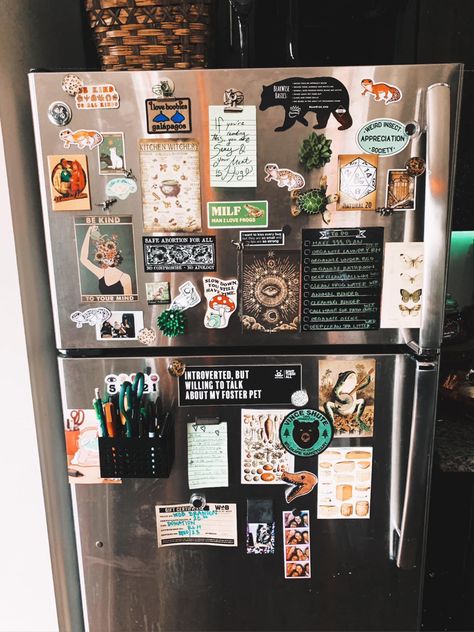 Fridge Interior Aesthetic, Decorated Fridge, Decorated Fridge Aesthetic, Fridge Aesthetic Magnets, Messy Fridge Aesthetic, Aesthetic Magnets Fridge, Fridge Letter Magnets Aesthetic, Apartment Deco, Fridge Decor