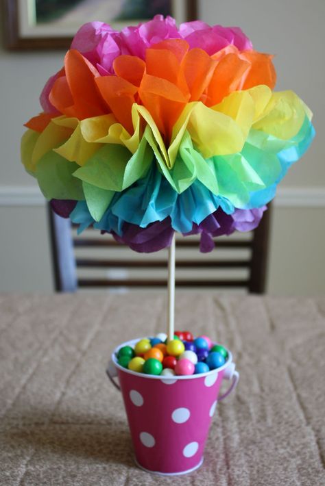 For the girls' birthday party I used pinterest quite a bit!  One of the popular pins is making your own tissue paper pom poms.  It's supper ... Rainbow Baby Shower Theme, Rainbow Centerpiece, Perlengkapan Bayi Diy, Diy Baby Shower Centerpieces, Rainbow Pinata, Trolls Birthday Party, Diy Baby Shower Decorations, Tissue Paper Pom Poms, Paper Pom Poms