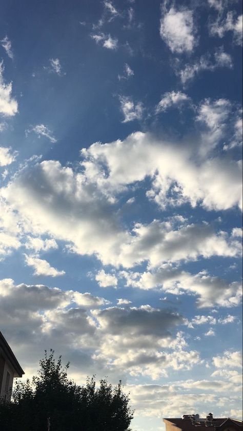 Clouds Photography Sky Nature, Nature Clouds Sky, Blue Sky Landscape Photography, Aesthetic Sky Images, Cloud Images Sky, Sky Images Aesthetic, Beautiful Clouds Photography, Aesthetic Sky Landscape, Blue Sky Clouds Photography