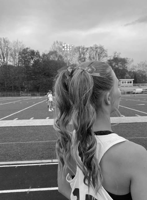 Easy Race Day Hairstyles, Cheer Hair Styles With Bows, Footy Hairstyles, Cheerleader Hairstyles, Cute Cheer Hairstyles, Lax Hair, Gameday Hair, Race Day Hair, Cheer Hairstyles