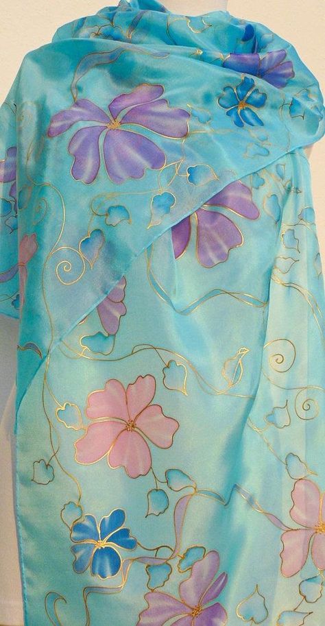 Leheriya Dupatta, Painted Suits, Pastel Violet, Saree Painting Designs, Fabric Paint Diy, Saree Painting, Blue Silk Scarf, Fabric Painting Techniques, Hand Painted Dress